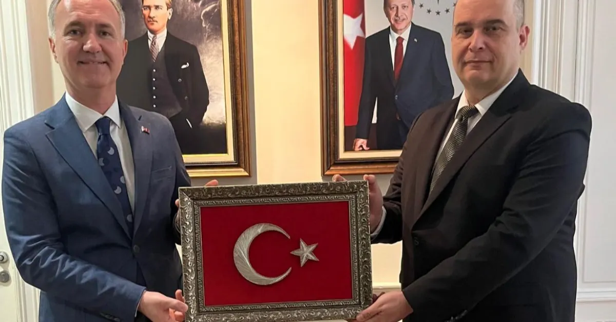 İnegöl Ve Cenon Kardeş Şehir Protokolünü Fransa’da Yeniledi (3)