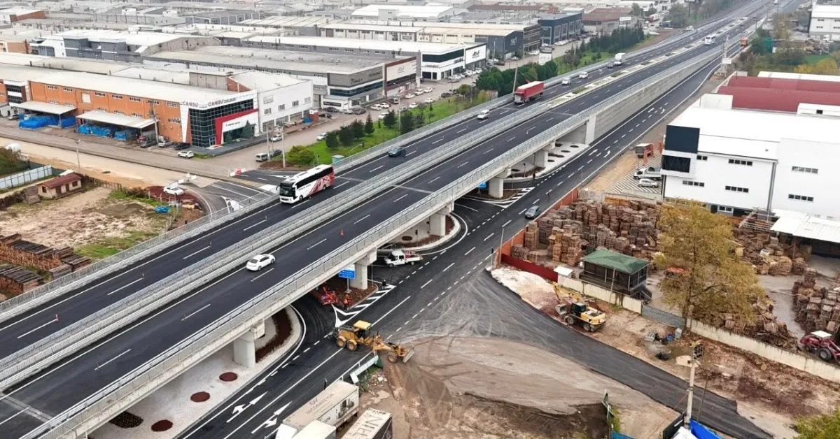 İnegöl’de Ağaç İşleri Köprülü Kavşağı Açıldı (5)