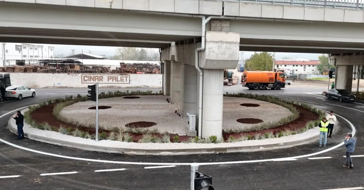 İnegöl’de Ağaç İşleri Köprülü Kavşağı Açıldı (7)