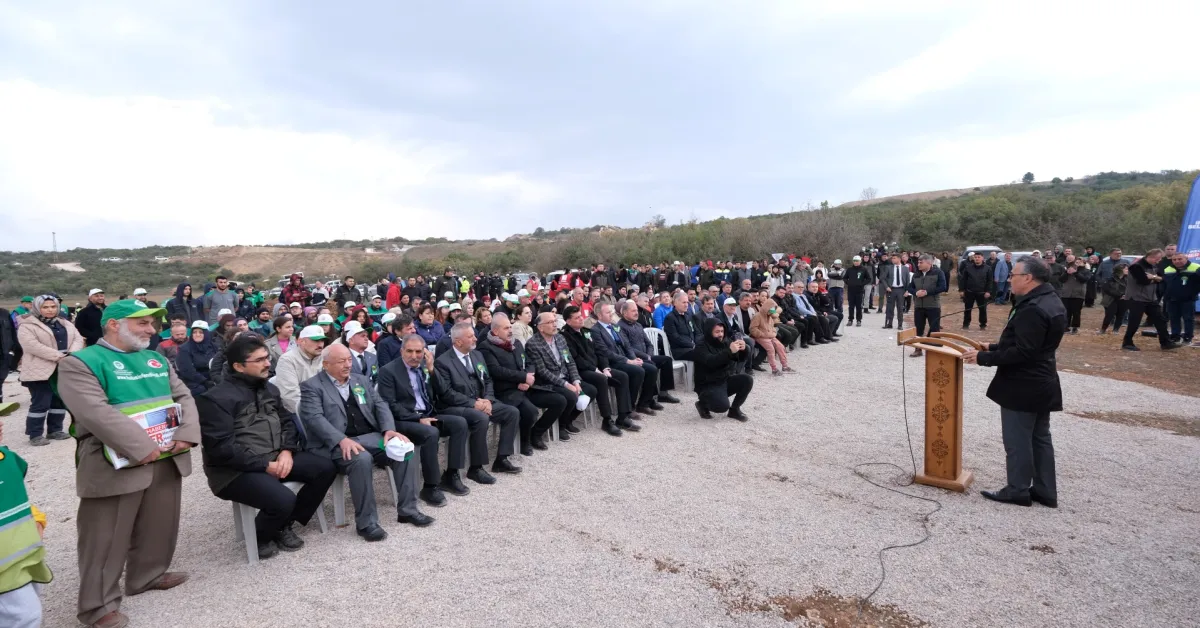 İnegöl’de Binlerce Fidan Toprakla Buluştu (12)