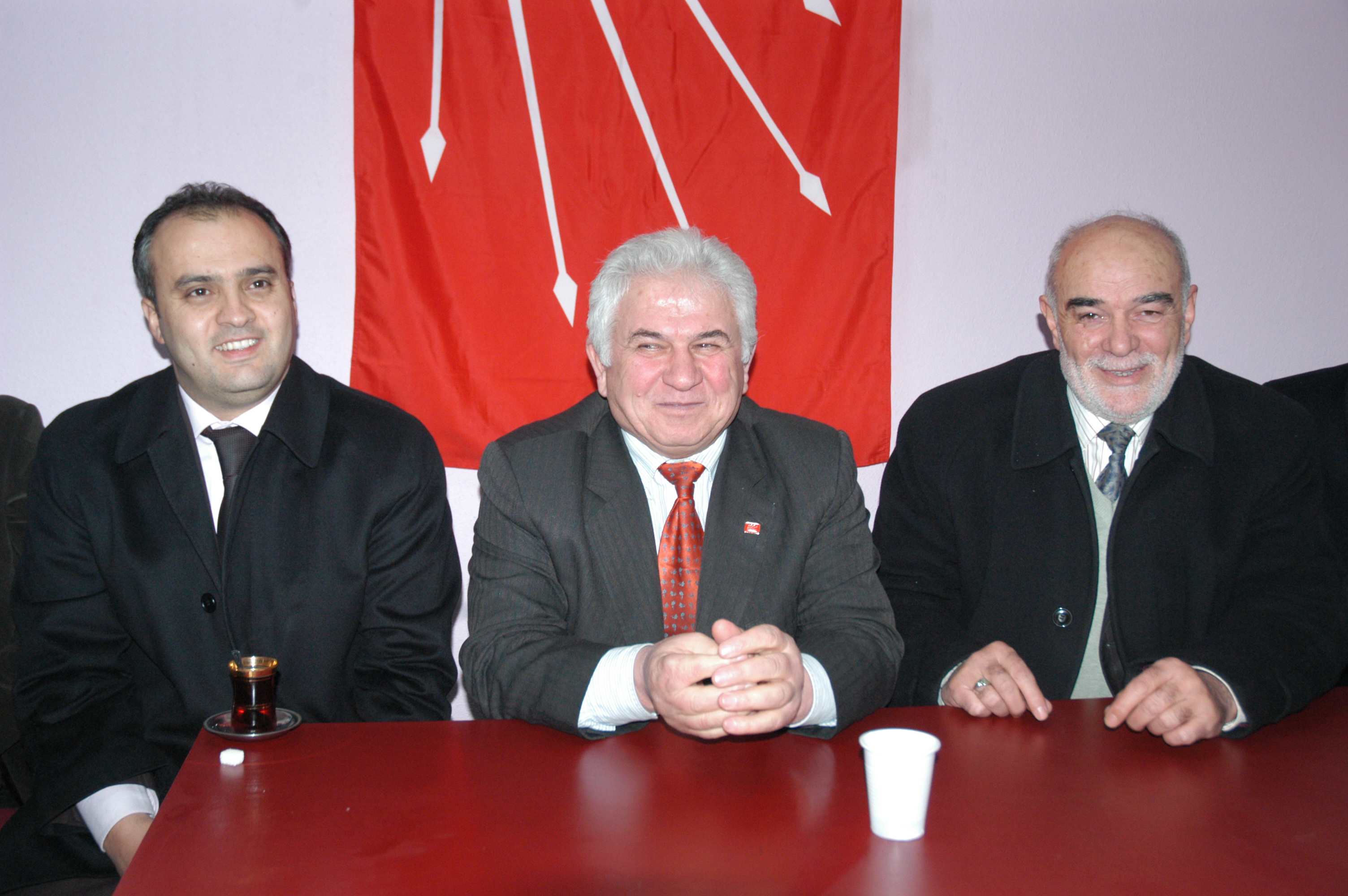 İnegöl'de Chp–Akp Buluşması Arşiv Haber 21.01.2008 Gencgazete (2)