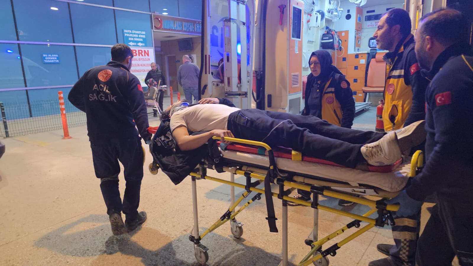 İnegöl’de Feci Kaza! Otomobil Ile Motosiklet Çarpıştı (2)