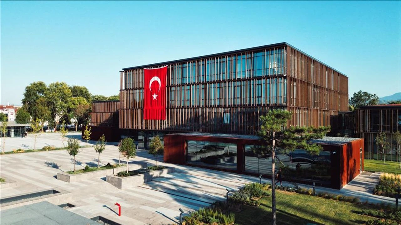 Inegolde Ogrencilere Buyuk Destek Ilk Odeme Yapildi