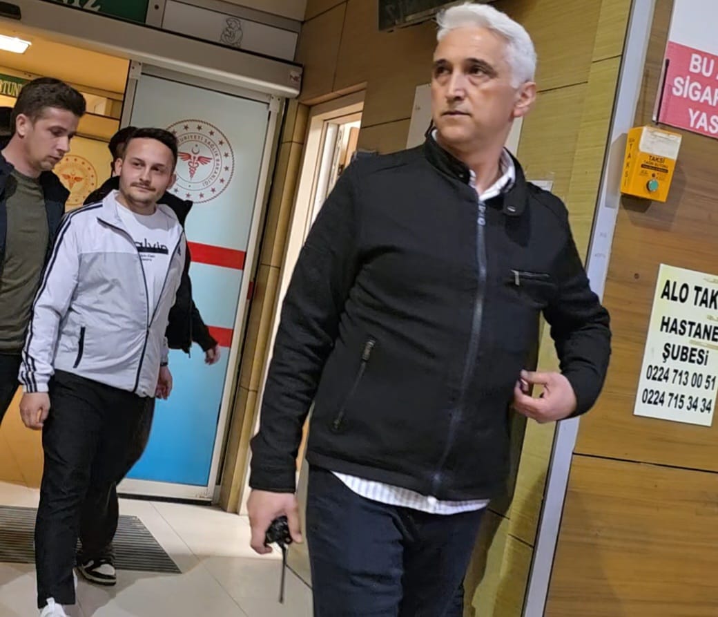 İnegöl'de Tekel Bayisini Kurşunlayan 2 Kişi Tutuklandı (2)