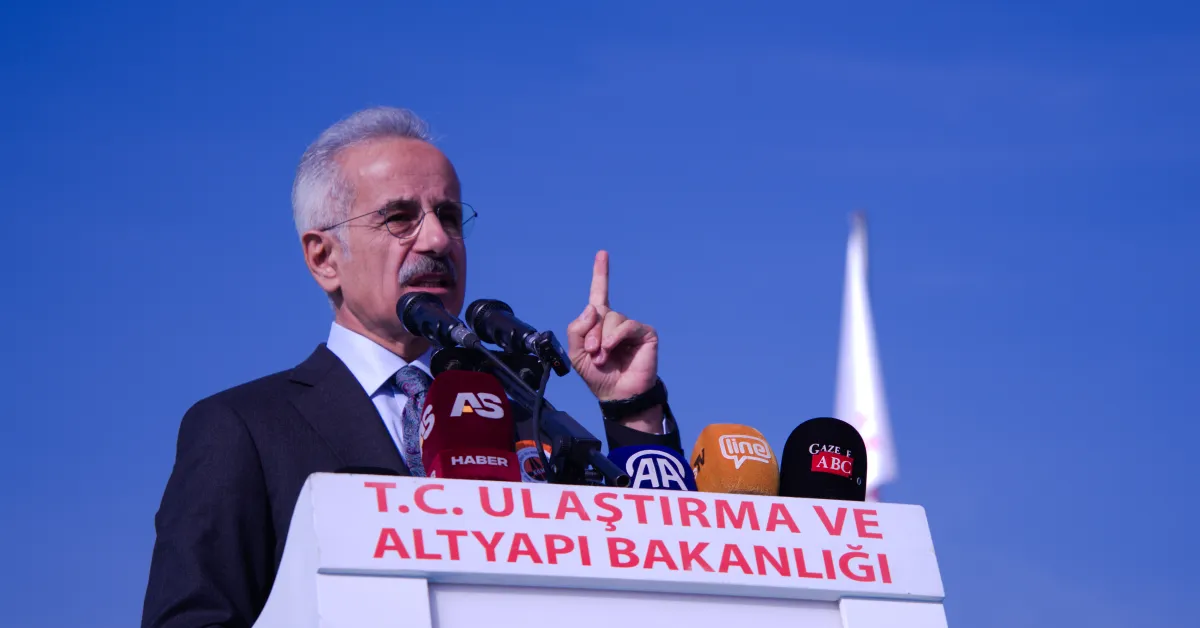 İnegöl'deki Dev Proje Hizmete Girdi! Bakan Uraloğlu Hızlı Tren Tarihini İnegöl'den Verdi.. (5)