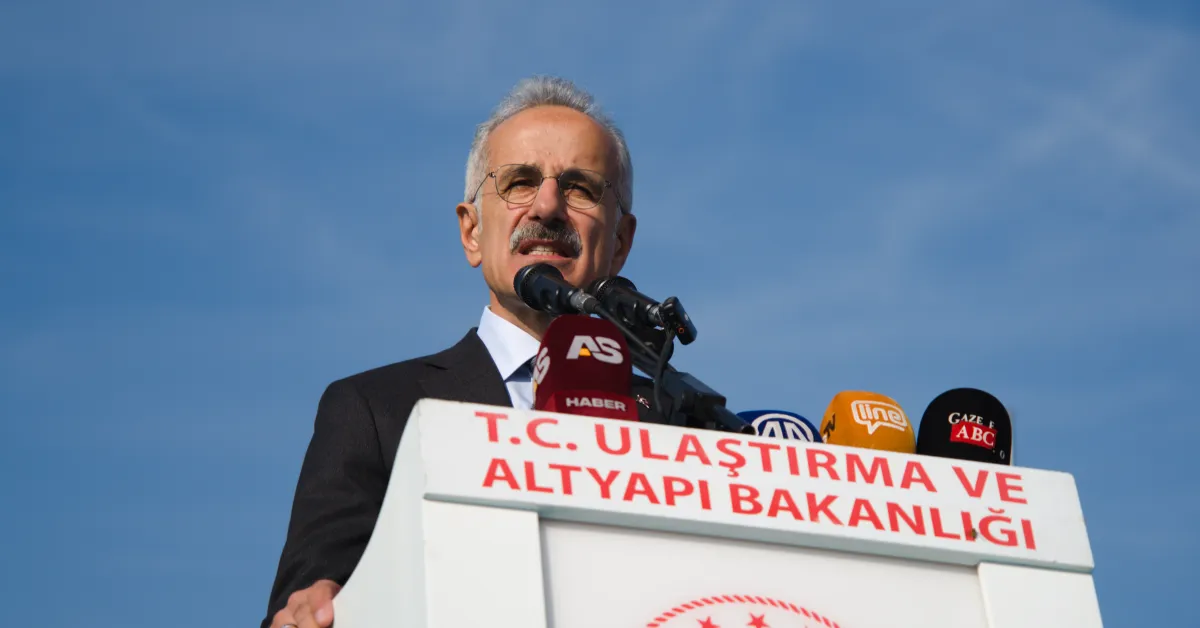 İnegöl'deki Dev Proje Hizmete Girdi! Bakan Uraloğlu Hızlı Tren Tarihini İnegöl'den Verdi.. (7)