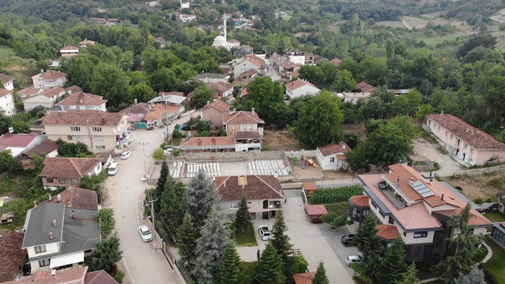 İnegöllü Hakim Şükrü Eroğlu Ve Hayriye Köyü (1)