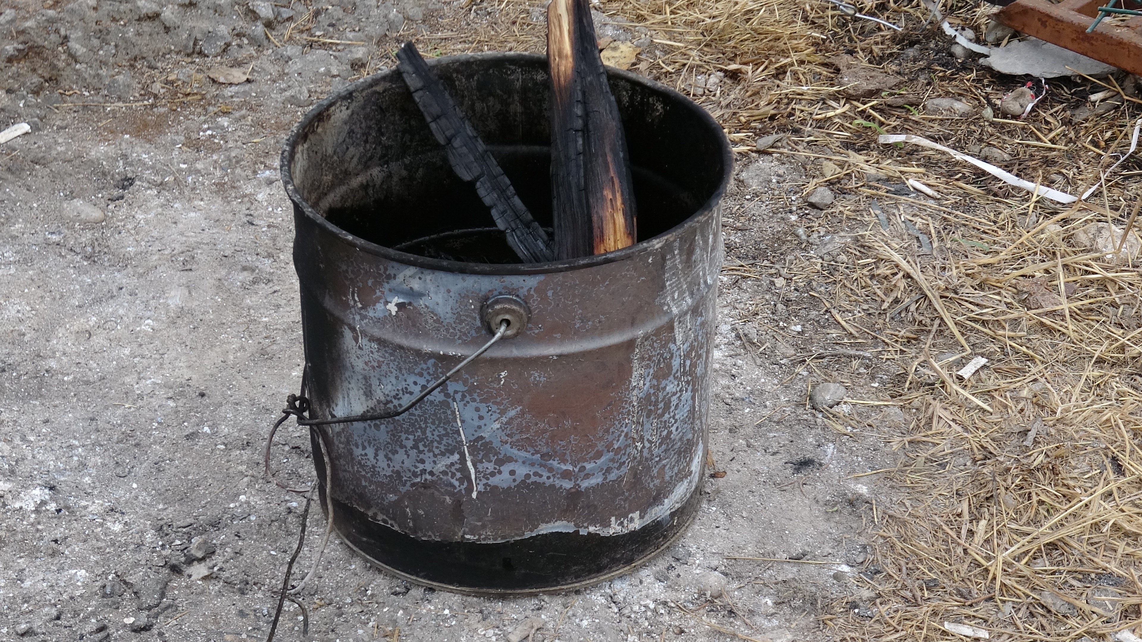 Isınmak Için Ateşe Tiner Döken 2 Öğrenci Yaralandı (2)