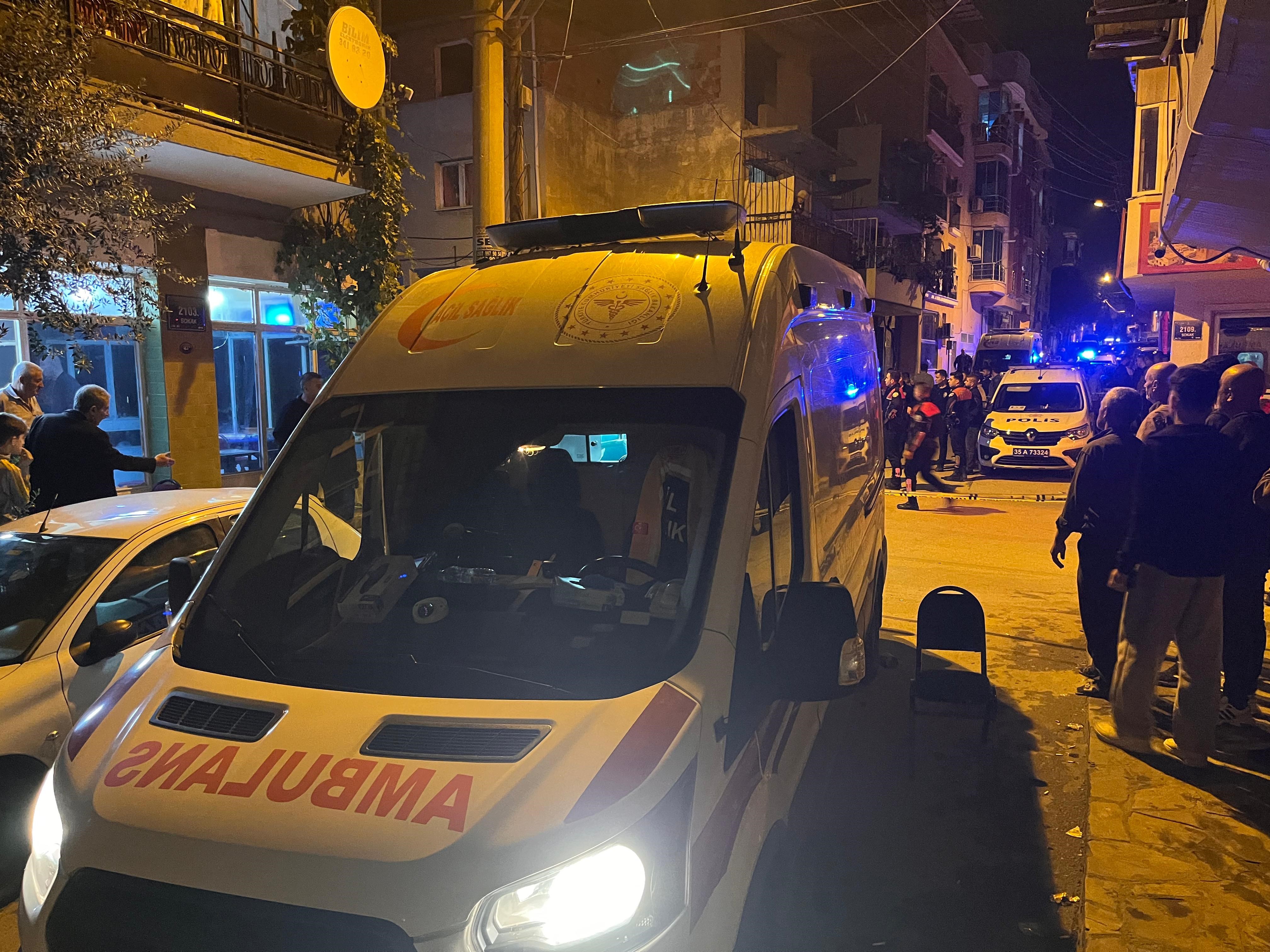 İzmir’de Silahlı Saldırı 1 Ölü, 3 Yaralı (2)