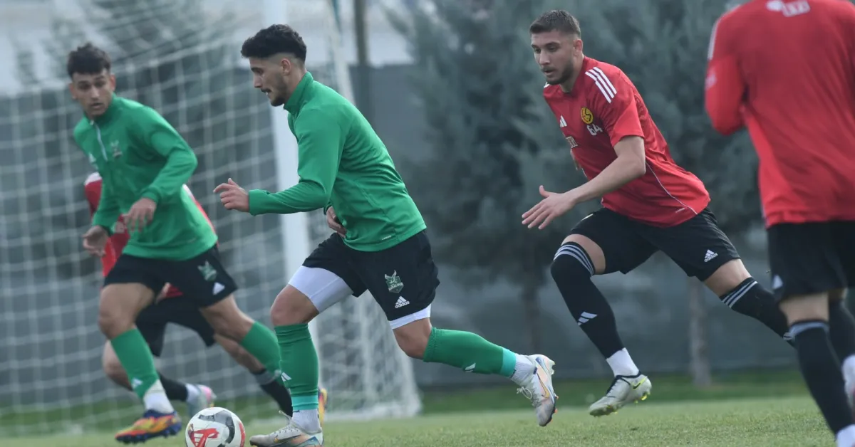 Kafkasspor Hazırlık Maçında Eskişehirspor’a Yenildi (3)