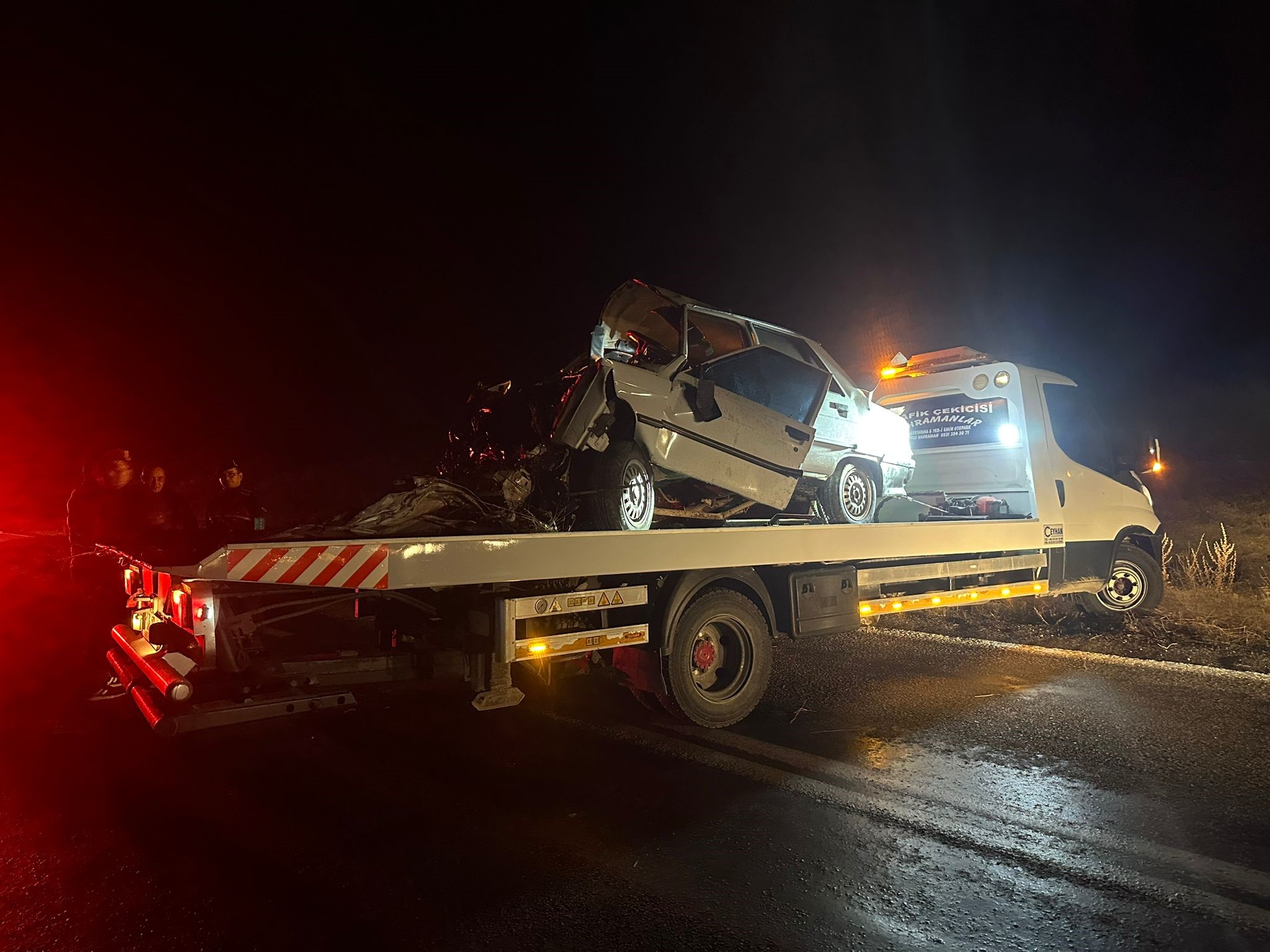 Kahramanmaraş’ta Otomobilin Kayalıklara Çarpması Sonucu Sürücü Ramazan Daylak Hayatını Kaybetti, Hamile Eşi Ağır Yaralandı. (1)