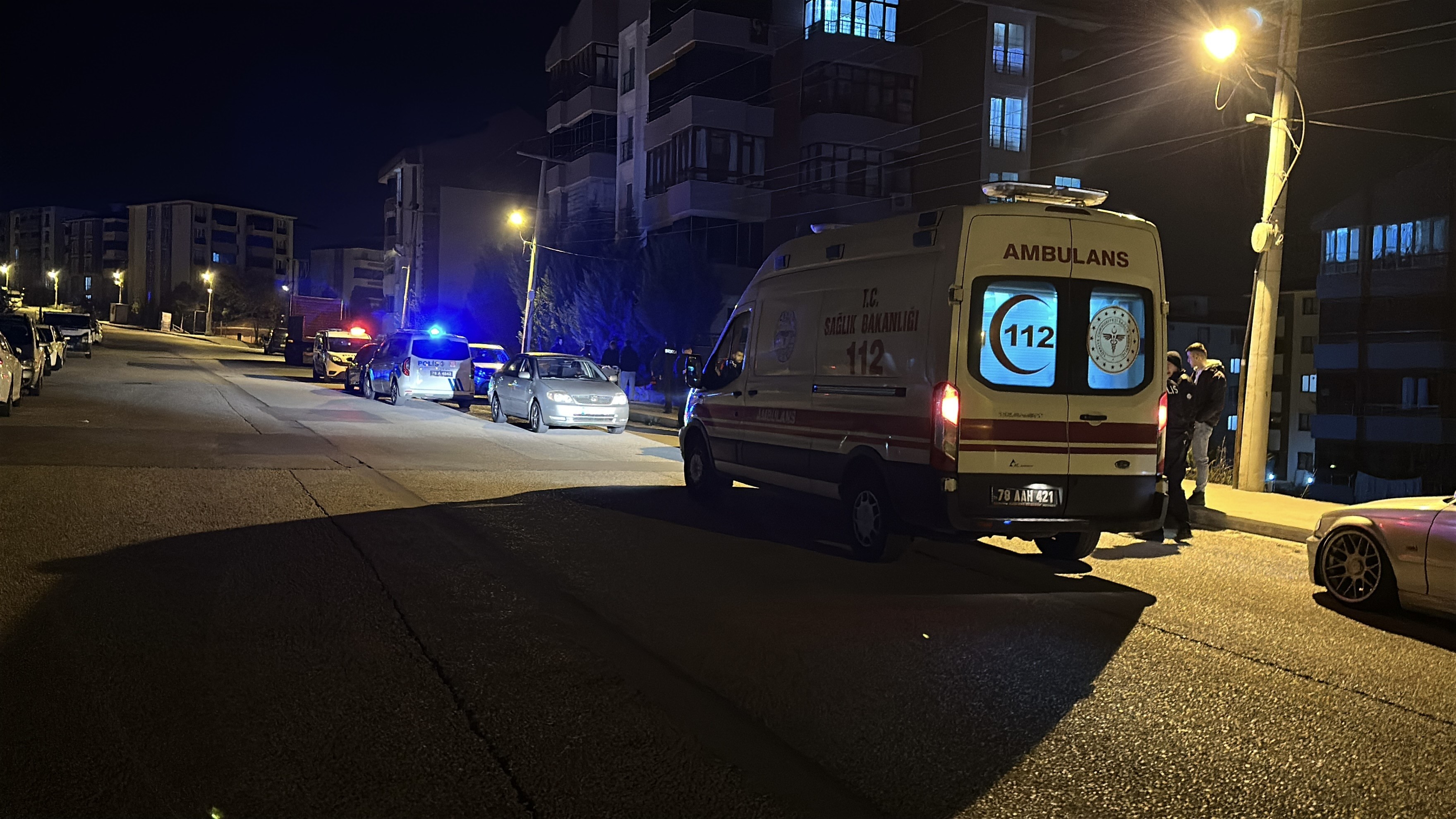 Karabük’te Iki Grup Arasında Çıkan Kavgada 1 Kişi Yaralandı (1)