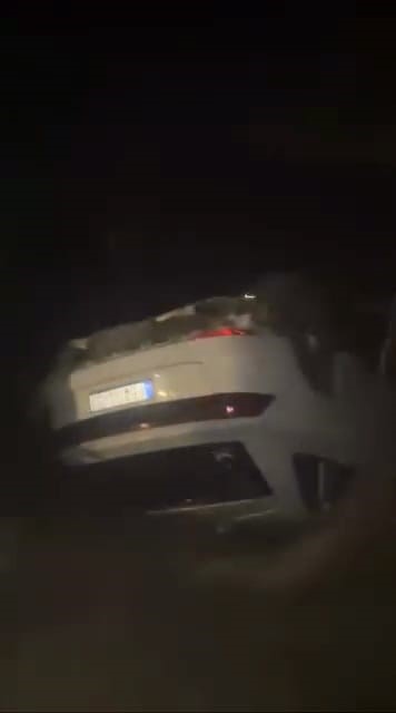 Lastiği Patlayan Otomobil Şarampole Yuvarlandı (1)