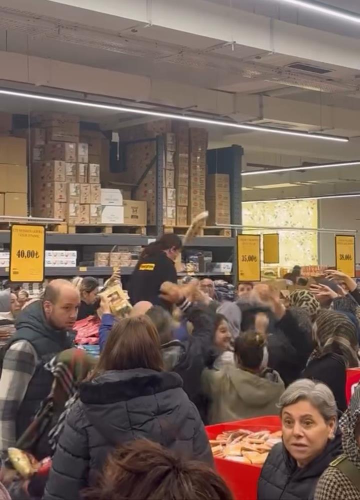 Markette İzdiham Yaşandı (2)