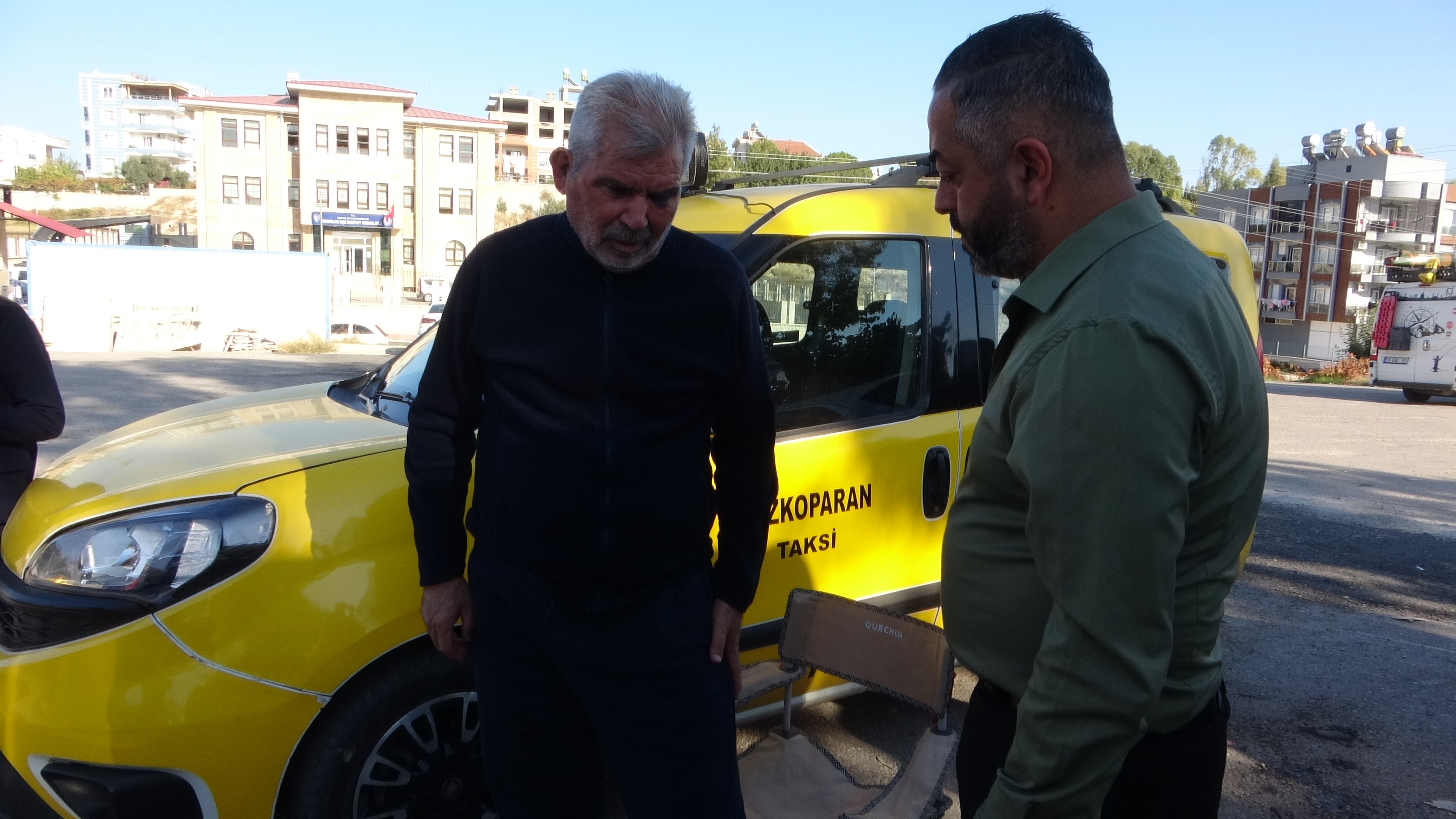 Mersin'de 62 Yaşındaki Taksiciyi Bıçaklayıp Darp Ettiler (1)