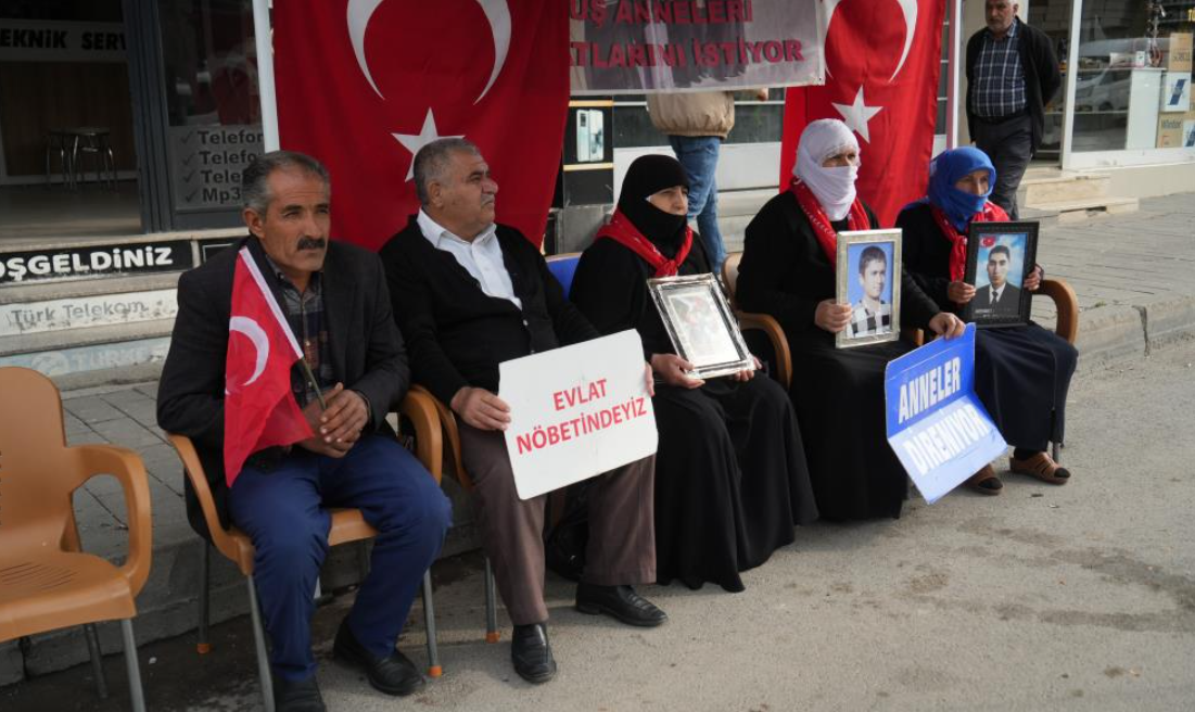 Muşlu Annelerin Evlat Nöbeti Sürüyor (2)