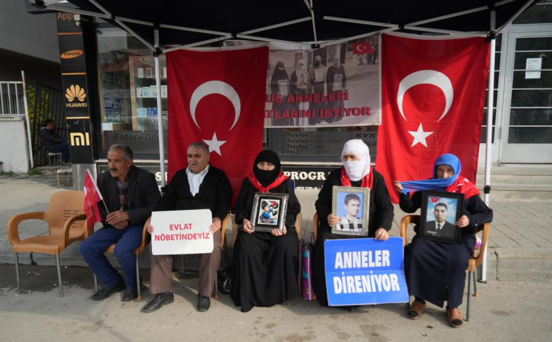 Muşlu Annelerin Evlat Nöbeti Sürüyor (3)