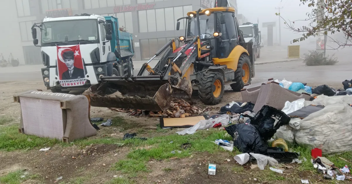 Nilüfer Belediyesi’nden Ni̇lti̇m’de Temizlik Seferberliği (2)