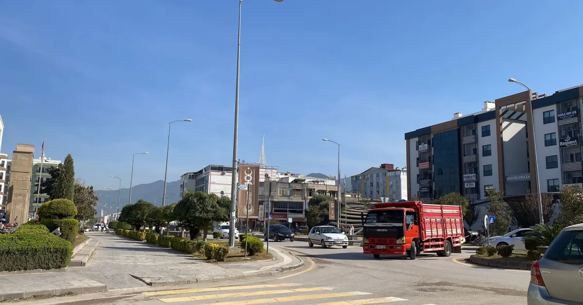 O S M A N I Y E D E 4.4 B U Y U K L U G U N D E D E P R E M 1024223 303932 Gencgazete