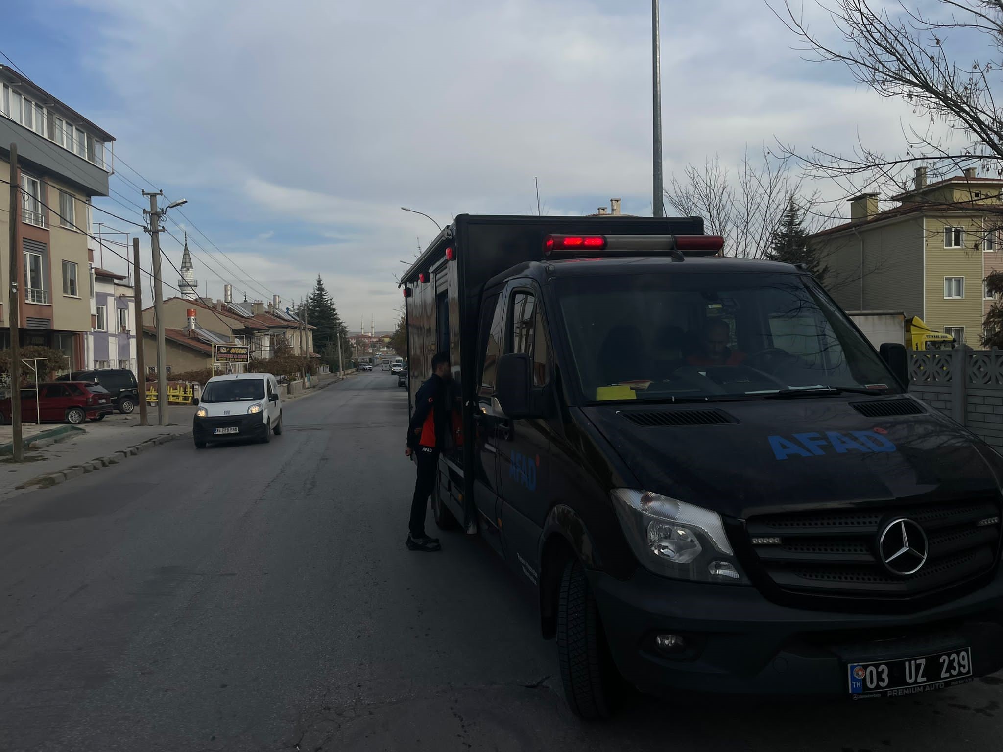 Patates Kızartmasından Zehirlendikleri Iddiasıyla Anne Ve 3 Çocuğu Hastanelik Oldu (2)