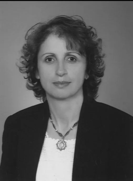 Şair Ve Yazar Nur Ersen Gençgazete (1)