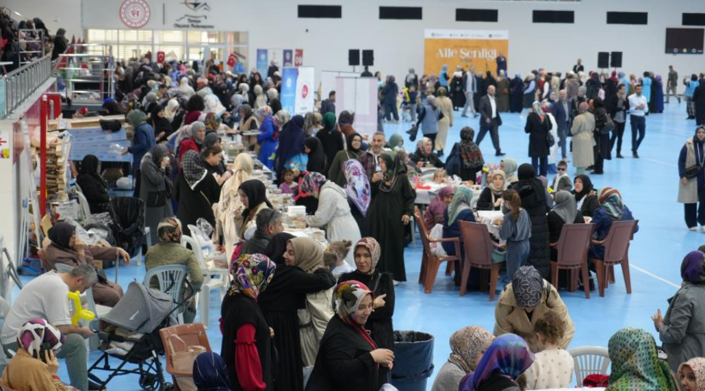 Samsun'da Gazze Yararına Hayır Çarşısı (1)