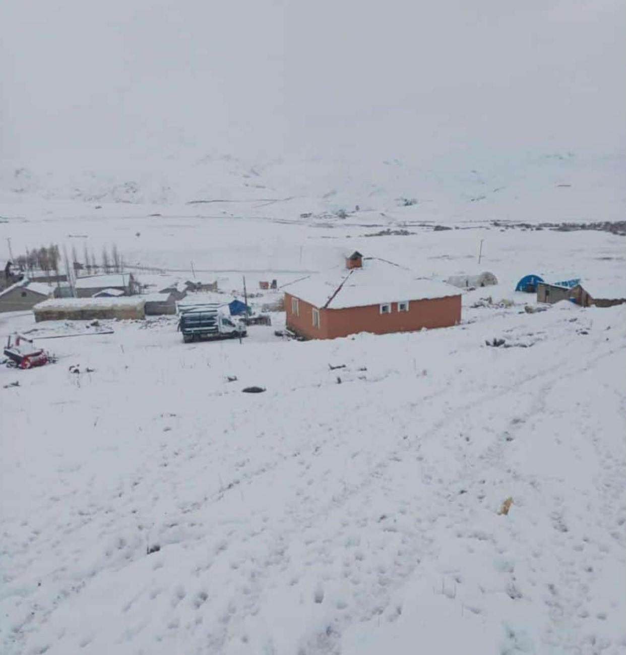 Şırnak’ta Kar Kalınlığı 20 Santimetreyi Aştı (1)