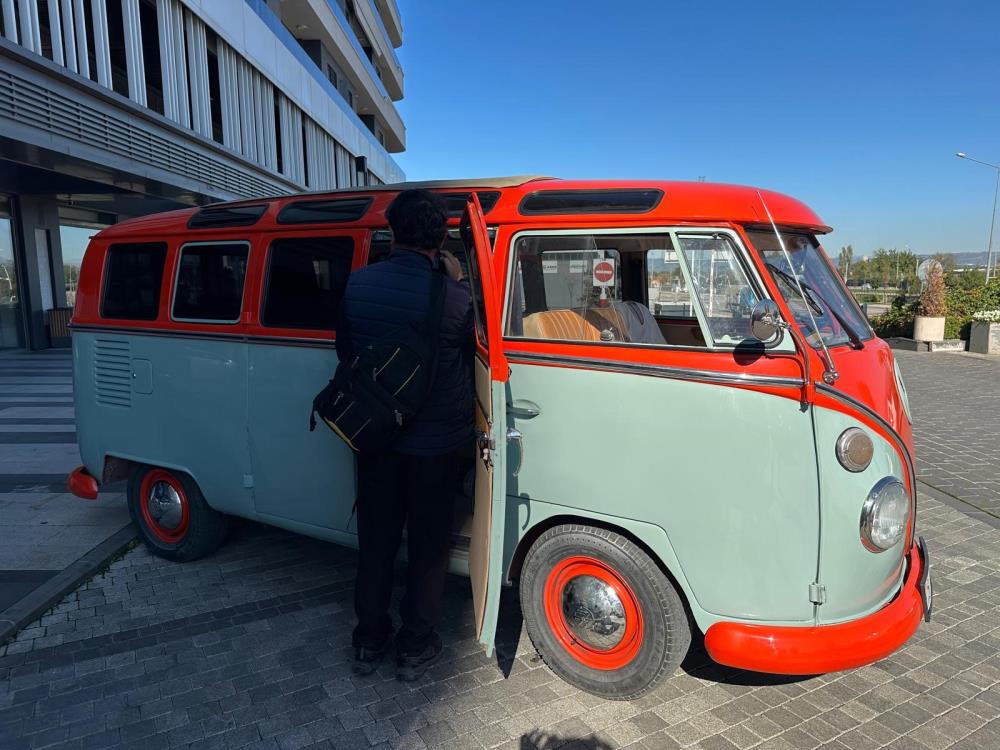 Türkiye’nin Tek 21 Camlı Volkswagen Samba’sı Bursa’da! (1)