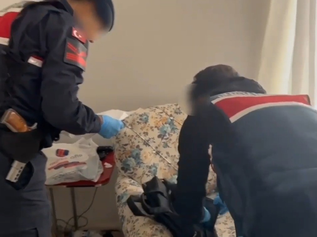 Ustalıktan Kalfalığa, Ehliyetten Src'ye Kadar Sahte Belge Hazırlamışlar 7 Tutuklama (5)