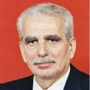 1977’De Aytekin Kotil, İstanbul Belediye Başkanı Oldu.