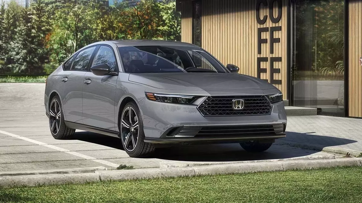 2026 Honda Accord Tanıtıldı! Suv Rüzgârına Rağmen Sedan Geleneği Ayakta Kalabilecek Mi D