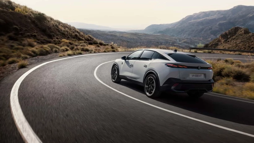 48V Hibrit Peugeot 408 Ve 2008 Türkiye’ye Geldi! İşte Özellikleri Ve Fiyatları (3)