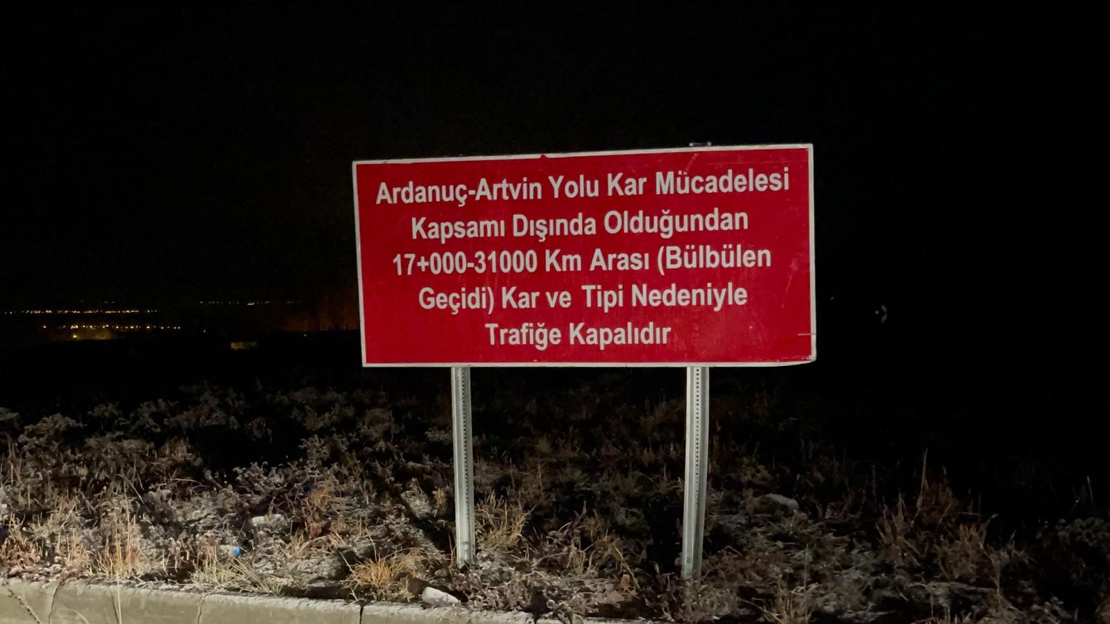 Ağır Kış Şartları Nedeniyle Ardahan Ardanuç Karayolu, Tedbir Amaçlı Olarak 5 Ay Boyunca Ulaşıma Kapatıldı (2)