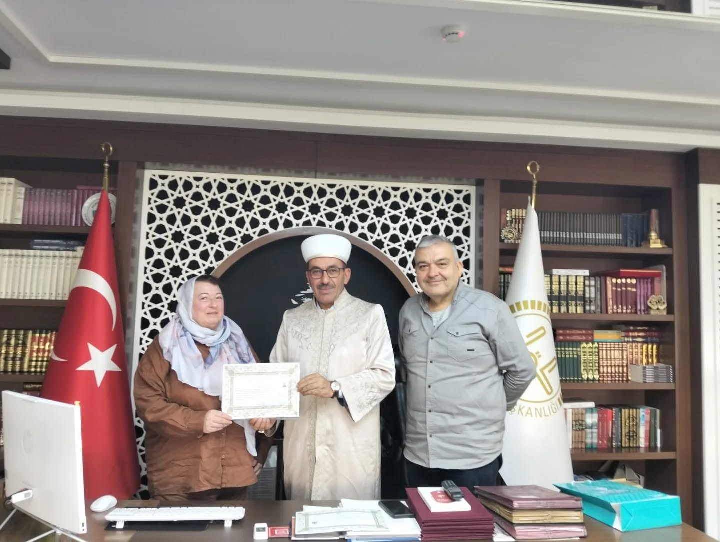 Alanya'da Farklı Ülkelerden 20 Kişi İslamiyet'i Seçti (2)