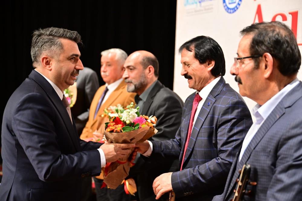 Aşık Reyhani Yıldırım’da 19. Ölüm Yıldönümünde Anıldı (2)