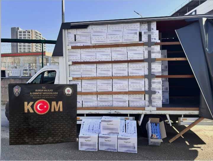 B U R S A D A 3 M I L Y O N 410 B I N A D E T M A K A R O N E 1074003 318677