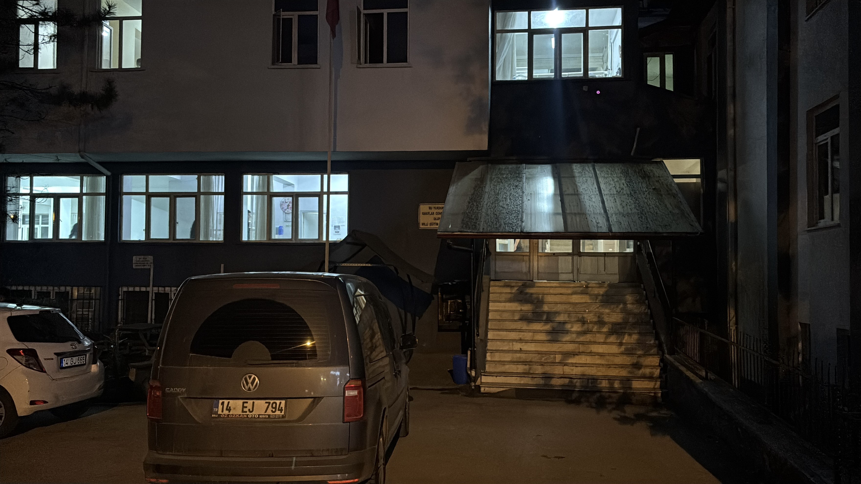 Bolu’da Lise Öğrencisi Tartıştığı Çocuk Tarafından Bıçaklandı (1)