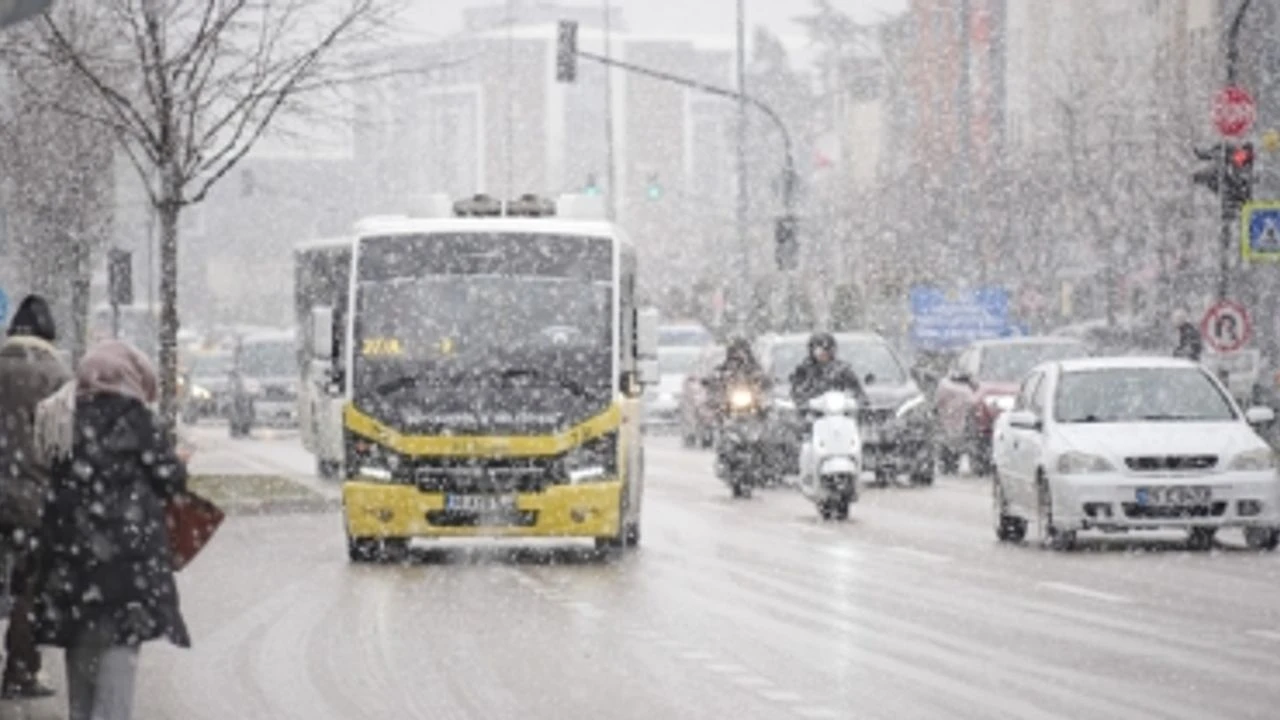 Bursa’da Hafta Sonu Kar Geliyor! Hangi Ilçelere Kar Yağacak (1)-1