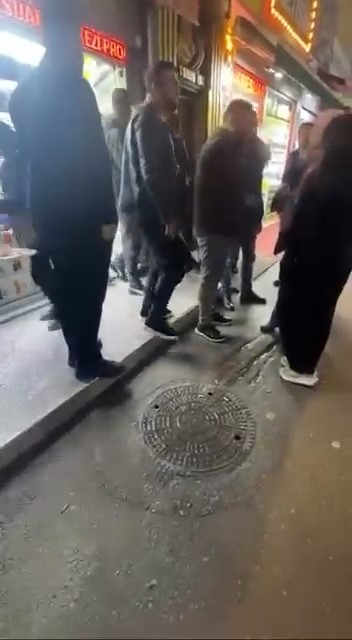 Bursa’da Telefoncuda Çıkan Tartışma Büyüyüp Kavgaya Dönüştü (2)