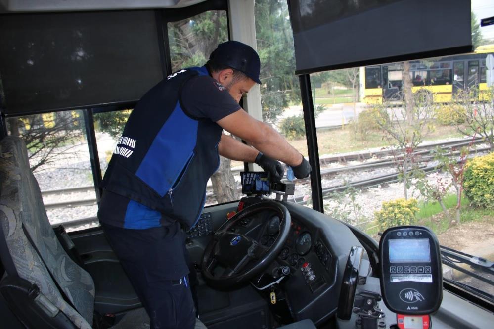 Burulaş Otobüslerine Kapı Kamerası Sistemi Geldi! (2)