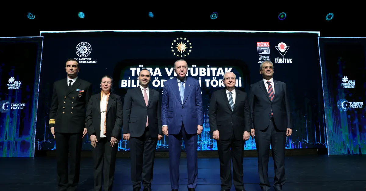 Cumhurbaskani Erdogan Ulkemiz Veri Ussu 1076877 319506 (2) Gencgazete