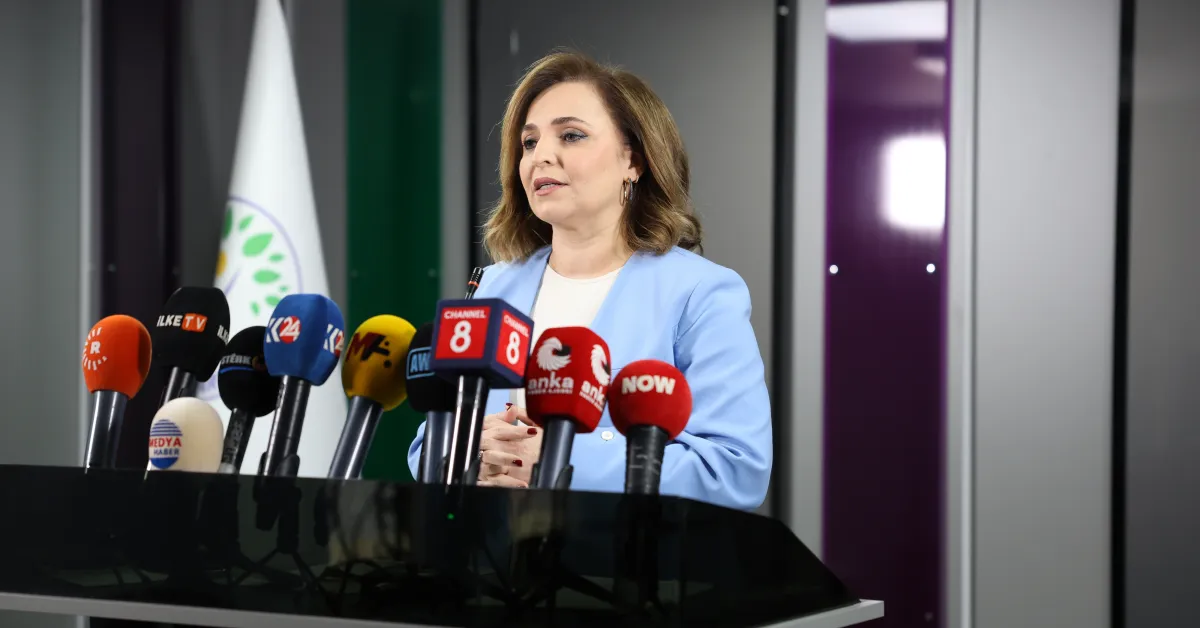 D E M P A R T I L I D O G A N S I L A H B I R A K A N H E R K E S 1079671 320439 Gencgazete