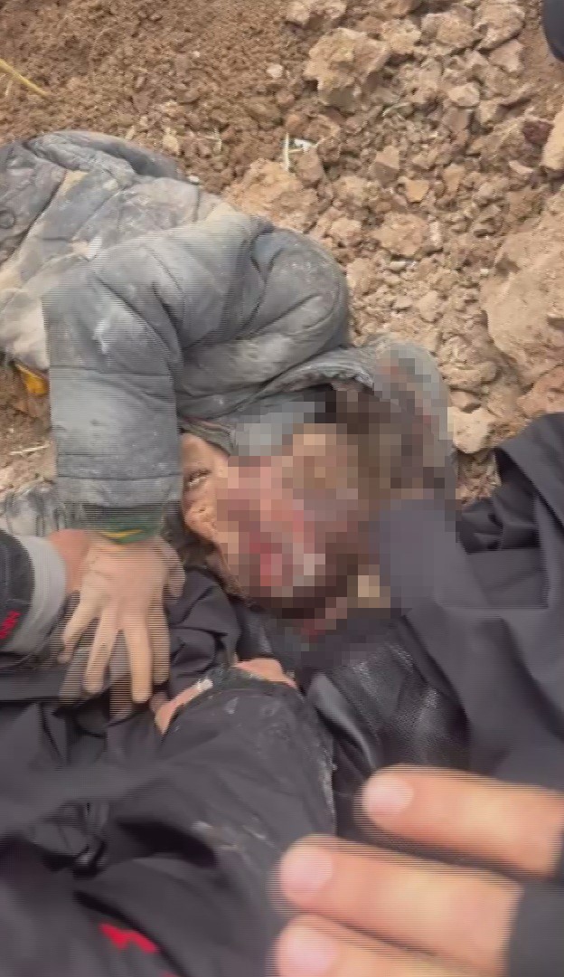 Dayısı Tarafından Dövülerek Ölüme Terk Edilen Çocuk Kayaların Altında Yaralı Halde Bulundu (2)