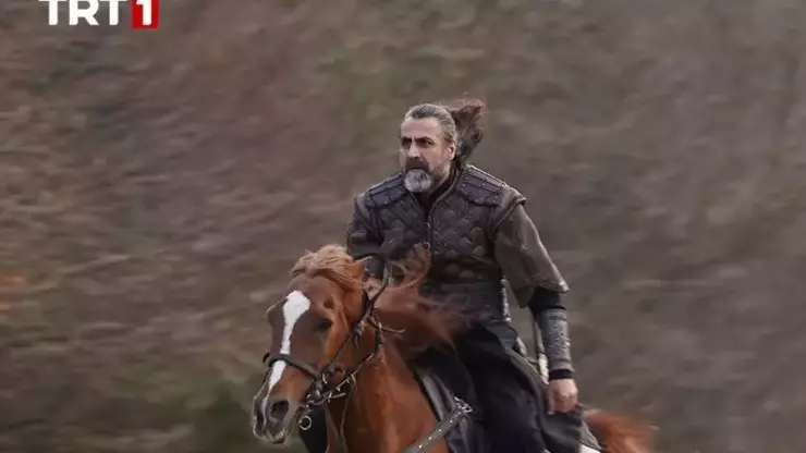 Ehmed Fetihler Sultanı Malkoçoğlu Bali Bey Kimdir Kenan Çoban Kimdir, Nereli, Kaç Yaşında Hangi Dizi Ve Filmler Oynadı (3)