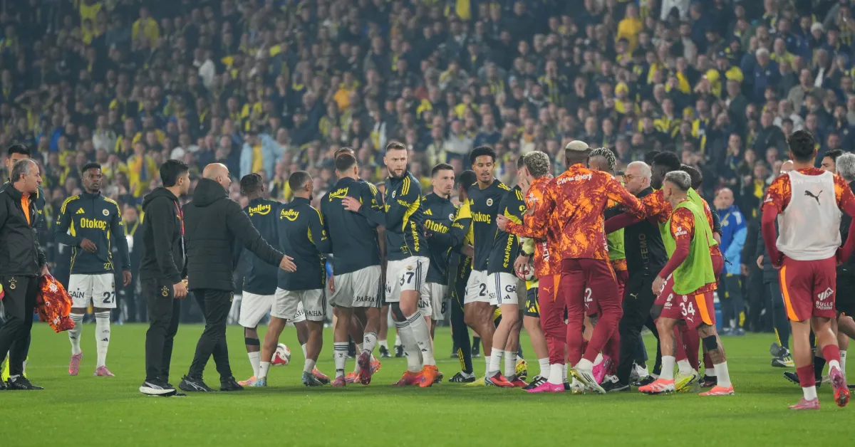 Fenerbahçe Galatasaray Maçından Notlar (Fenerbahçe Cephesi) (2)