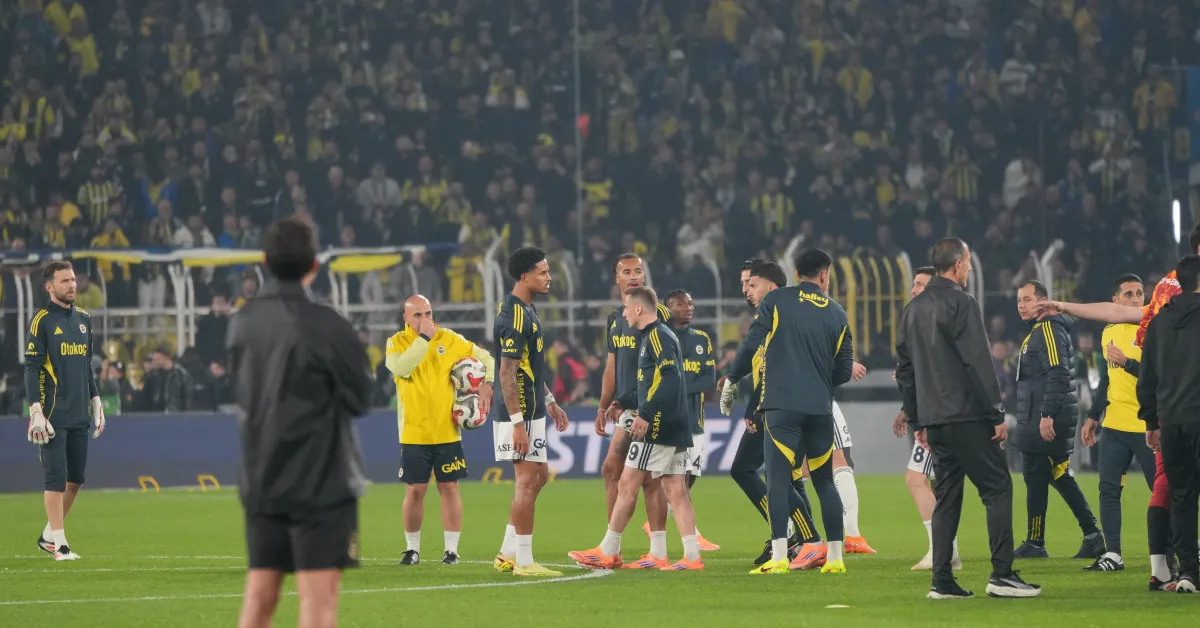 Fenerbahçe Galatasaray Maçından Notlar (Fenerbahçe Cephesi) (3)