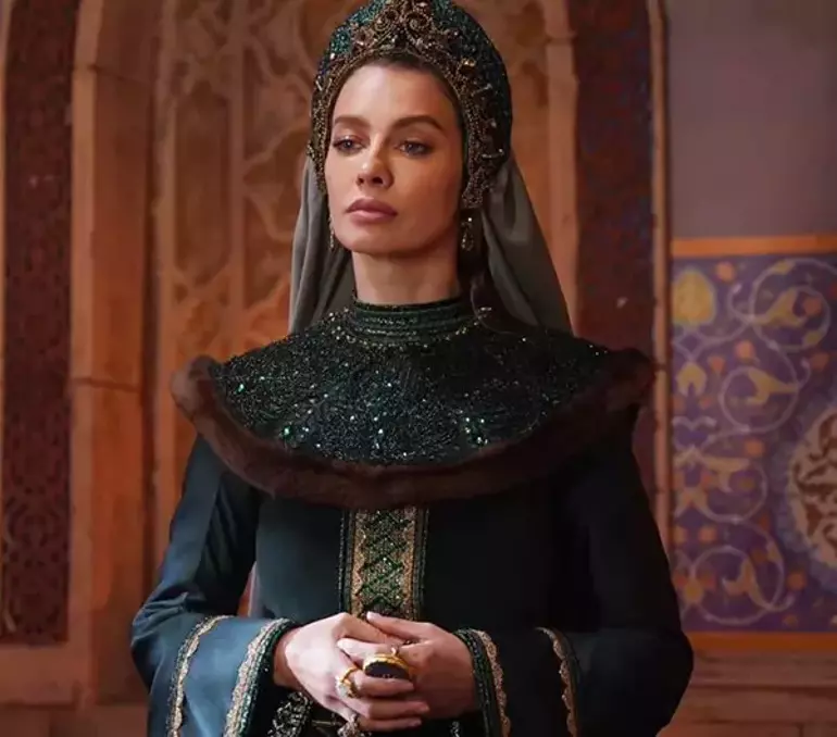 Fetihler Sultanı Mara Hatun Kimdir Tuba Ünsal Nereli, Kaç Yaşında Rol Aldığı Dizi Ve Filmler (2)-1