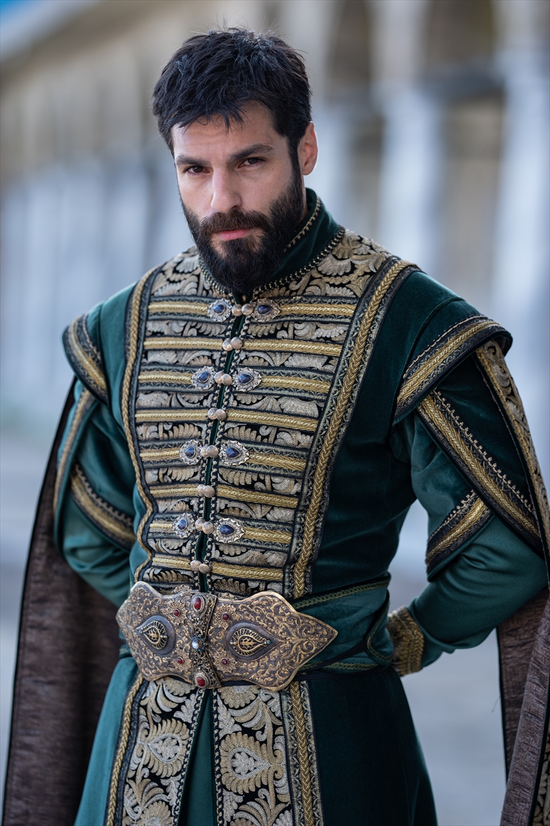 Fetihler Sultanı Mehmed Kimdir Serkan Çayoğlu Kimdir, Kaç Yaşında, Nereli Hangi Dizi Ve Filmlerde Rol Aldı (1)-1