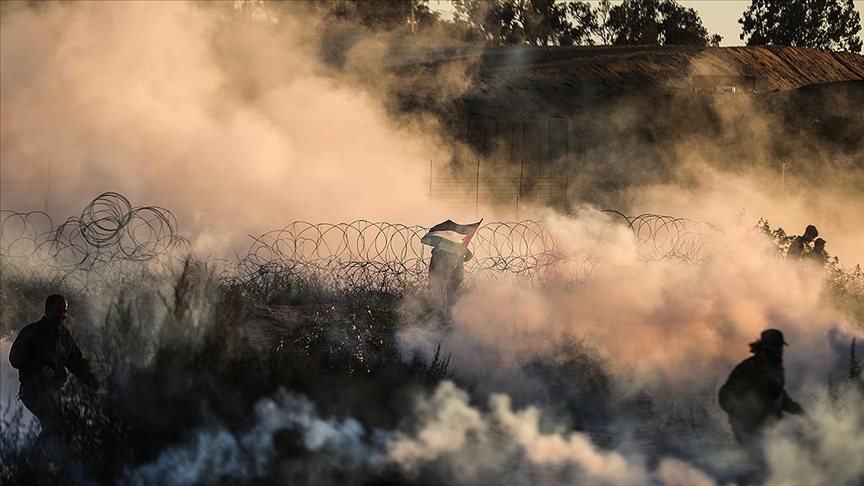 Filistin’de İlk İntifada Başladı