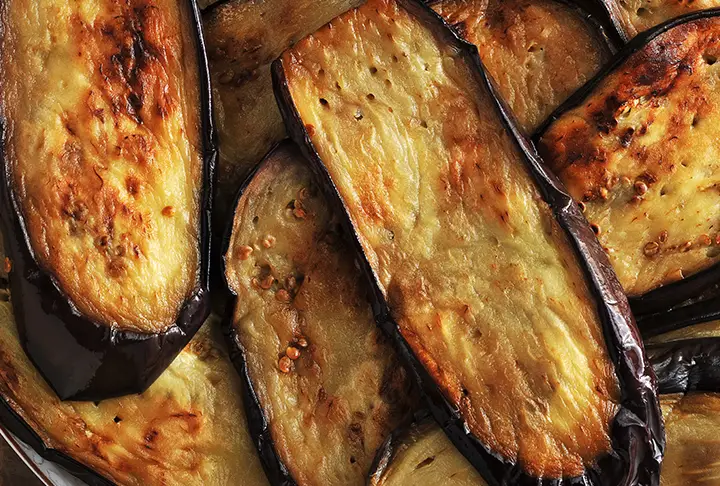 Fırında Patlıcan Oturtma Gerçekten Bu Kadar Lezzetli Olabilir Mi, Püf Noktalarıyla Nasıl Hazırlanır?-1